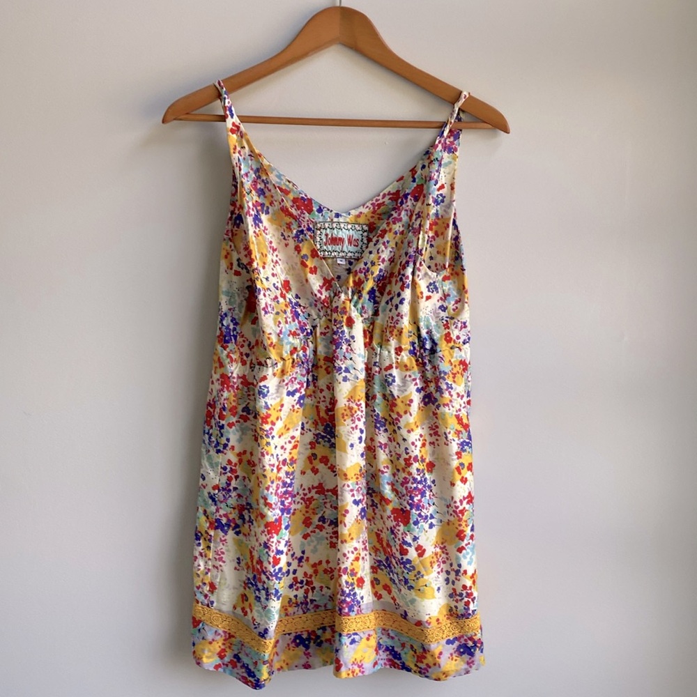 Floral silk Top. Johnny Was